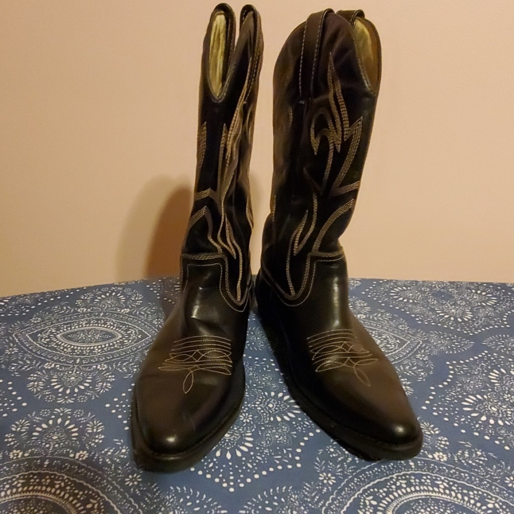 Black Western Boots